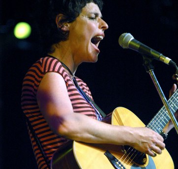 Deborah Conway - 'Eureka 150 Festival', Ballarat, 2004
